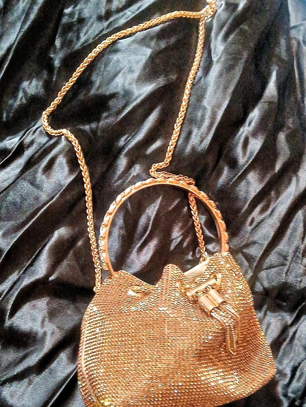 Beaded Shoulder Bag in Brown & Gold Like New